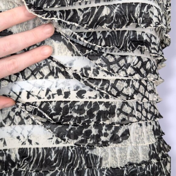 Bianca Nygard Petite Frill Striped Abstract Top - Picture 6 of 7